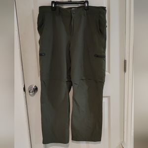 Dark Green LL Bean Men's Pants Zip Pockets 38 x 30